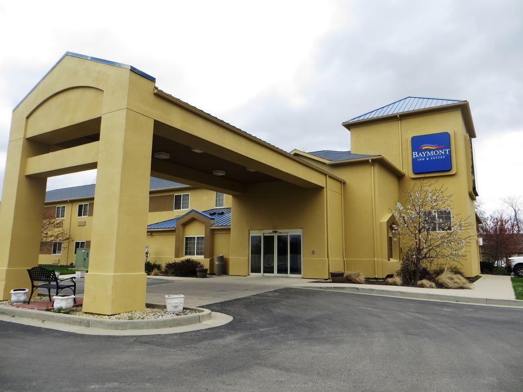 Baymont By Wyndham Fort Wayne Extérieur photo