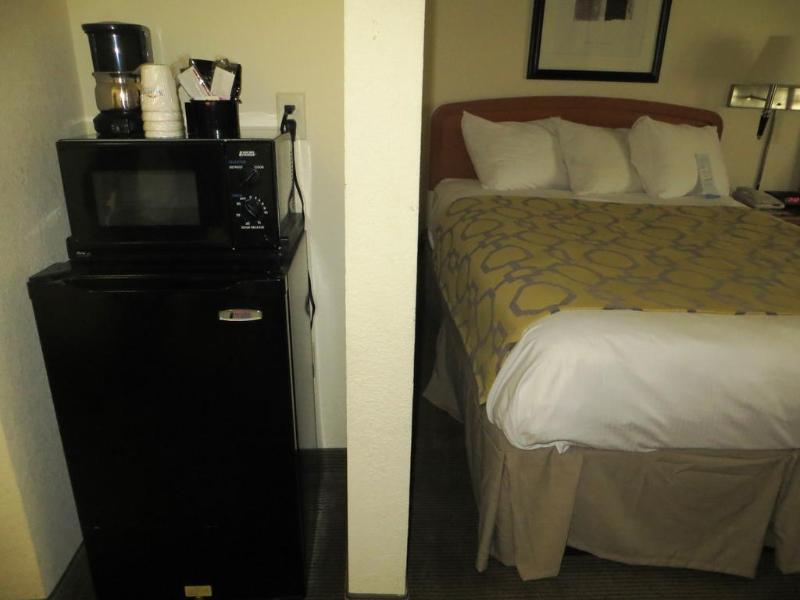 Baymont By Wyndham Fort Wayne Extérieur photo